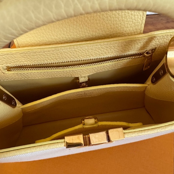 Louis Vuitton Capucines bb - Picture 9 of 12